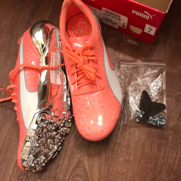 puma spikes track and field